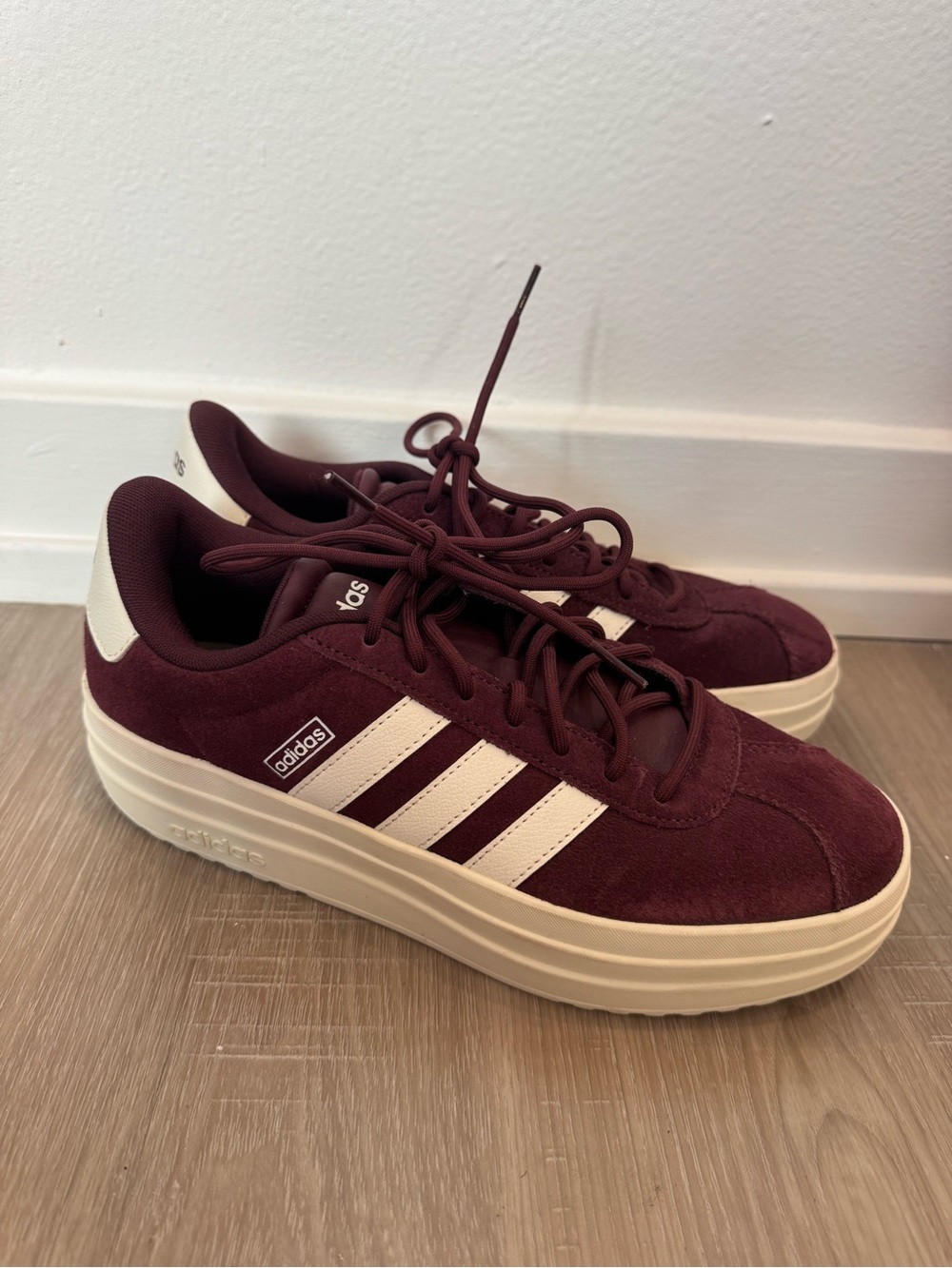 Adidas Originals Size 8.5 Burgundy